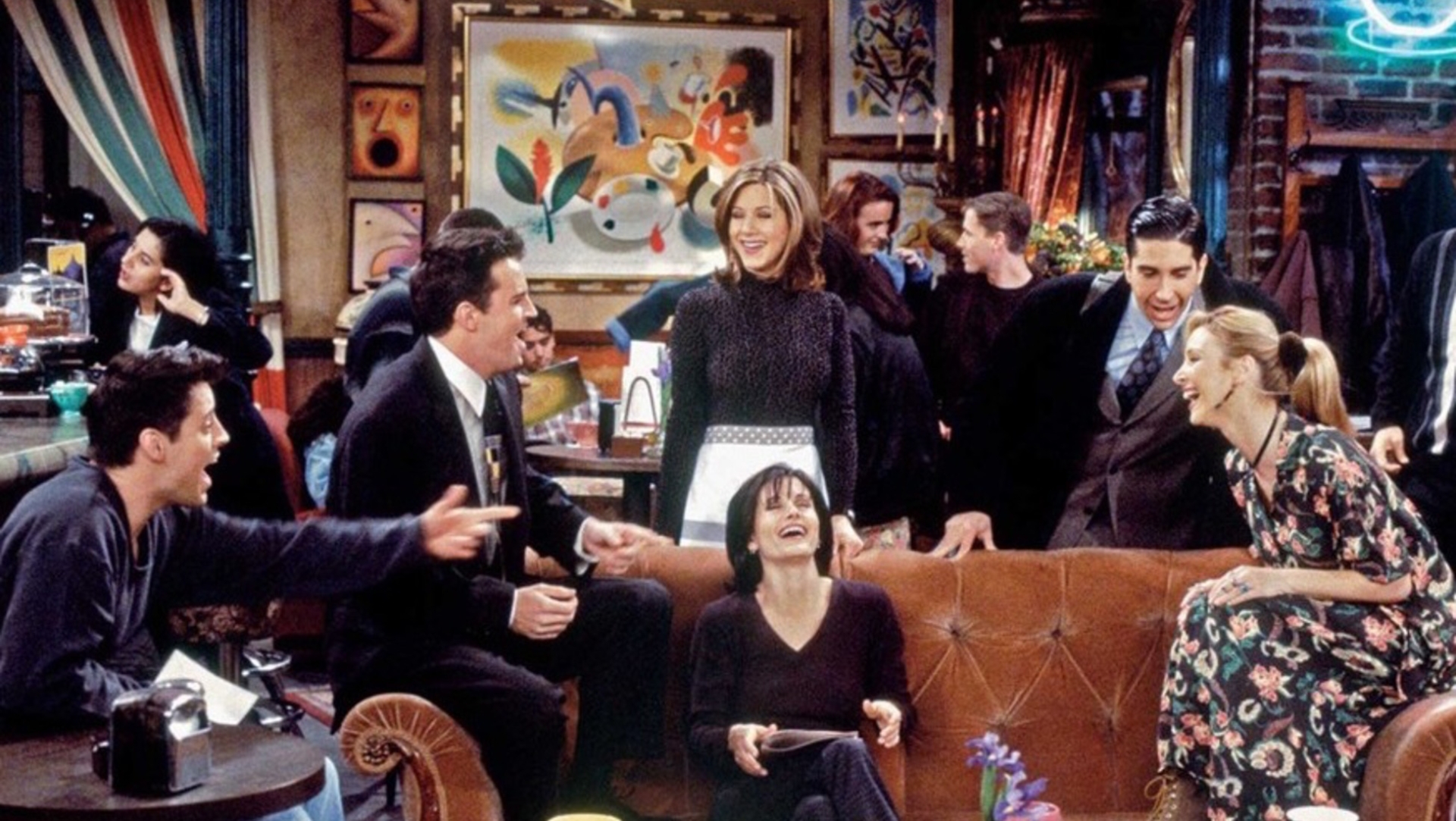 6. Диванът в Central Perk – „Приятели“ (Friends)