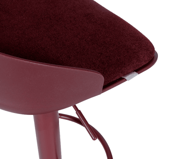 Качествени материали и дамаска – комфорт и издръжливост