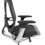 Ергономичен стол TRAIL - черен